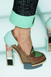 runway look thumbnail