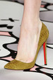 runway look thumbnail