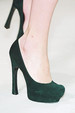 runway look thumbnail