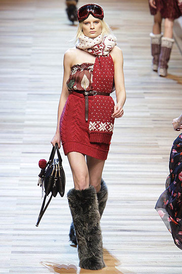 7 Milan Fashion Week: Dolce and Gabbana Fall 2010