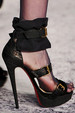 runway look thumbnail