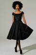 runway look thumbnail