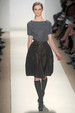 runway look thumbnail