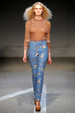 runway look thumbnail