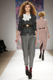 runway look thumbnail