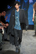 runway look thumbnail