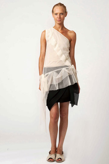 VERA WANG RESORT 2010 WOMENWEAR 10