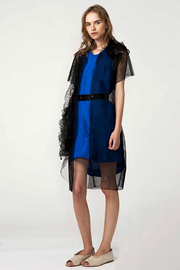 VERA WANG RESORT 2010 WOMENWEAR 11