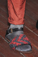runway look thumbnail