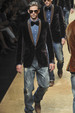 runway look thumbnail