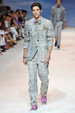 runway look thumbnail