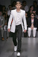 runway look thumbnail
