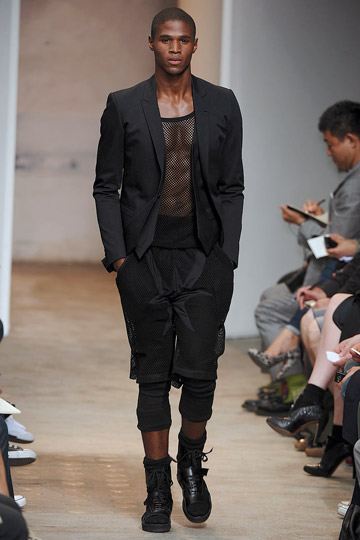 ملابس رجال Givenchy | ربيع 2010 للرجال 8