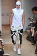 runway look thumbnail