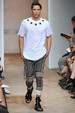 runway look thumbnail