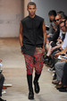 runway look thumbnail
