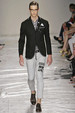 runway look thumbnail
