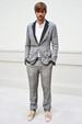 runway look thumbnail