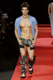 runway look thumbnail