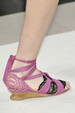 runway look thumbnail