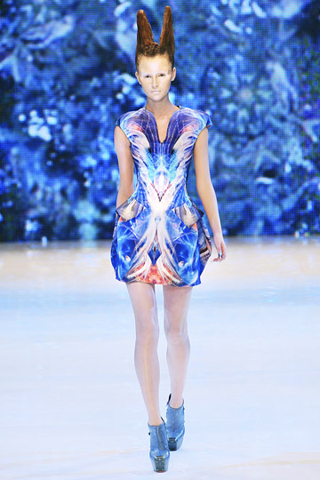 Alexander McQueen Spring 2010 RTW