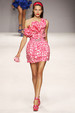 runway look thumbnail