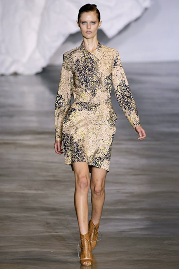 Cacharel Spring 2010 RTW :  tan cacharel clothing womens