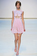 runway look thumbnail