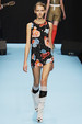 runway look thumbnail