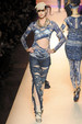 runway look thumbnail