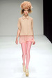 runway look thumbnail