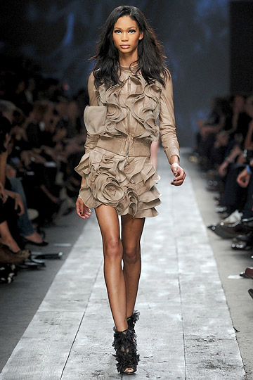 chanel iman valentino