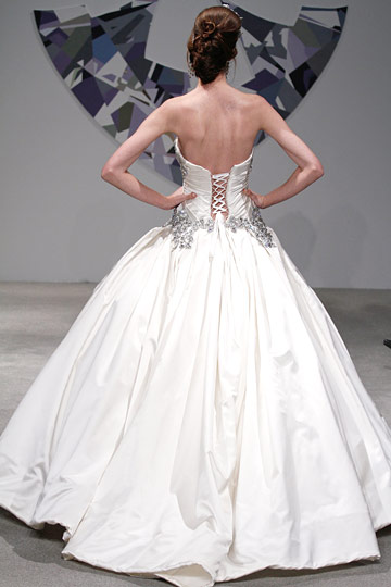 Collections Pnina Tornai for Kleinfeld Bridal 2012  36