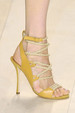 runway look thumbnail