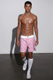 runway look thumbnail