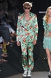 runway look thumbnail