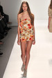 runway look thumbnail