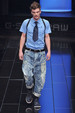 runway look thumbnail