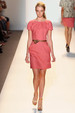 runway look thumbnail