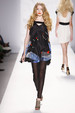 runway look thumbnail