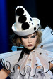 runway look thumbnail