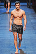 runway look thumbnail