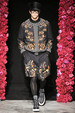 runway look thumbnail