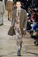 runway look thumbnail