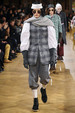 runway look thumbnail