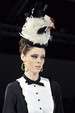 runway look thumbnail