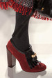 runway look thumbnail