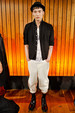 runway look thumbnail