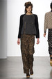 runway look thumbnail