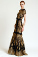 runway look thumbnail